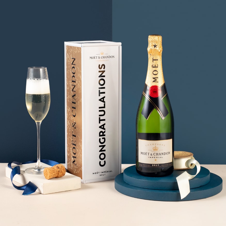 Champagne Moët & Chandon Brut Impérial Congratulations tin NV