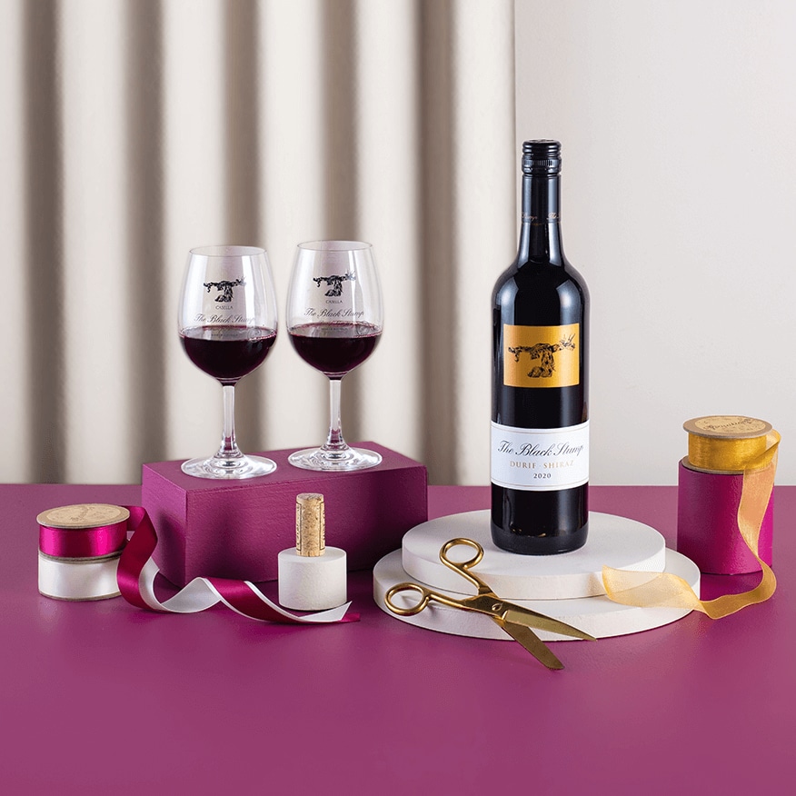 Black Stump & Glasses Gift Set