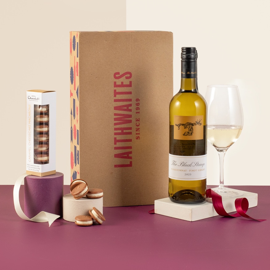 Hotel Chocolat Salted Caramel Macaroons & White Wine GIFTX24