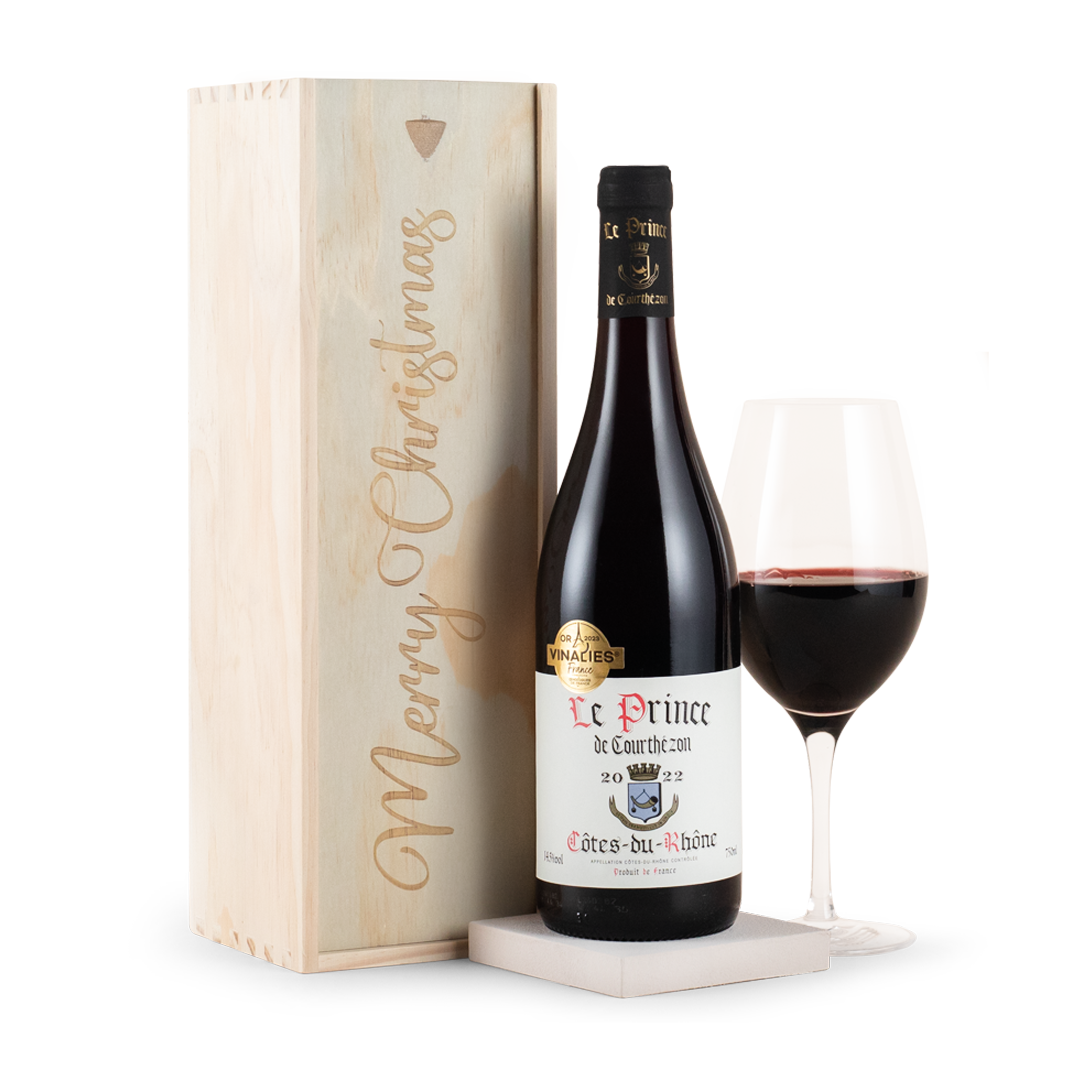 Red Wine In Merry Christmas Gift Box Red Wine In Merry Christmas Gift Box